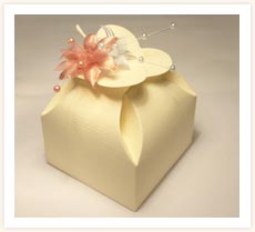 Clover Box with Lilies