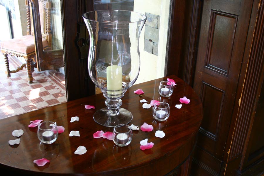 Lily Vase Hire Hurricane Vase Hire Wedding Table Centrepiece Design